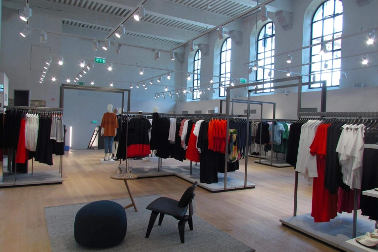Conversion, Retail, Renovation
