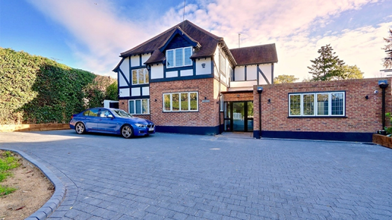Historical / Listed Buildings, Conversion, Single-Family Homes, Farmhouse, Extension, Renovation, Historique