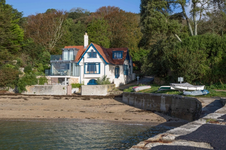 Conversion, Restoration, Roof Extension, Single-Family Homes, Passive House / Eco-friendly, Townhouse, Farmhouse, New Build, Extension, Interior Architecture & Design, Renovation, Ancien, Contemporary, Modern, Traditional